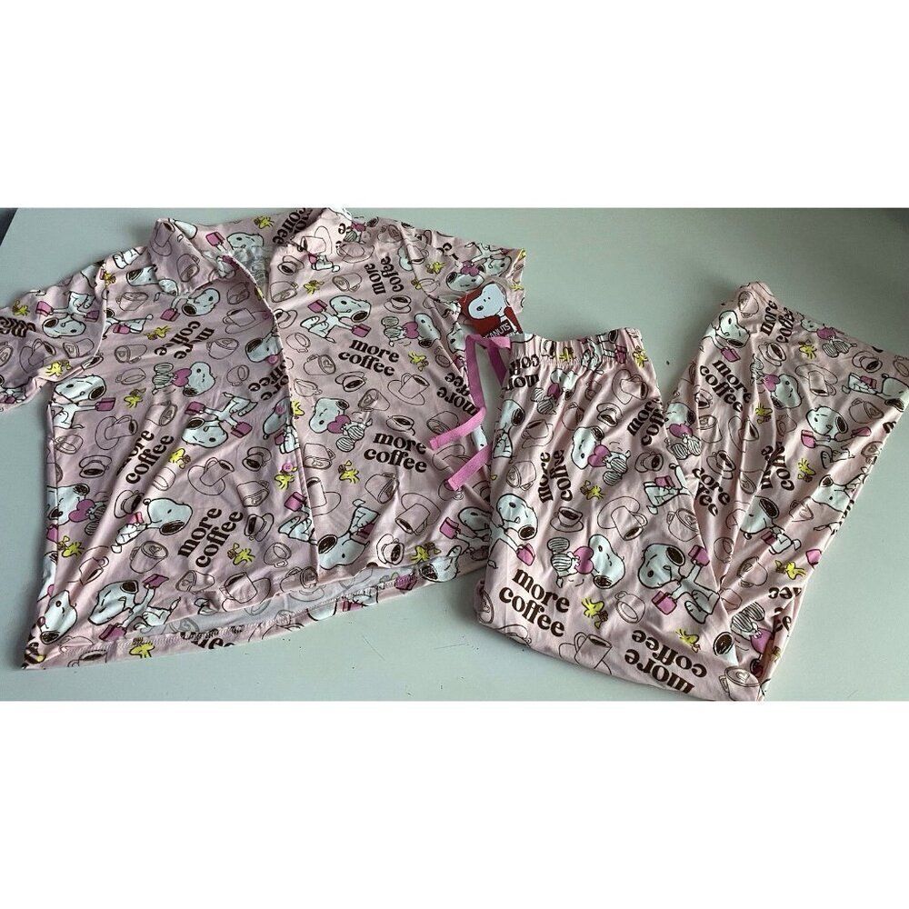 Peanuts SNOOPY Pink Women’s Sz L‎ Pajama PJ Set Pants Short Sleeve More Coffee - Picture 2 of 12